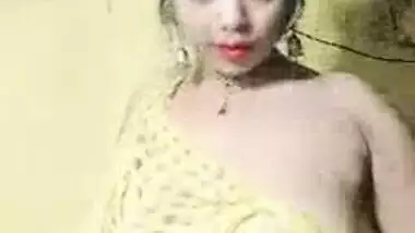 Big boobs hot bhabhi nude selfie mms