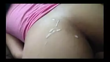 Big ass Indian bhabhi doggystyle sex clip with college guy