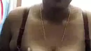 Indian sex MMS of chubby bhabhi fucked by lover