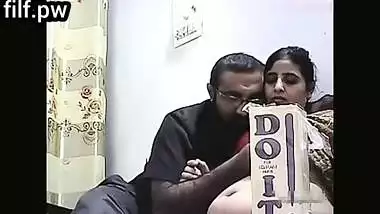 Hot Desi Aunty Letting Tenant Undress And Suck Breasts
