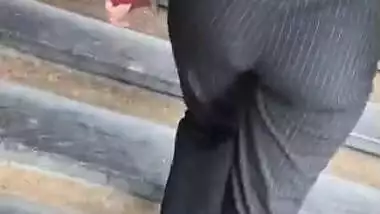 Desi girl in Delhi Metro