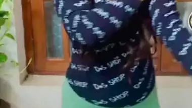 Srilankn Tiktoker Nude Selfie