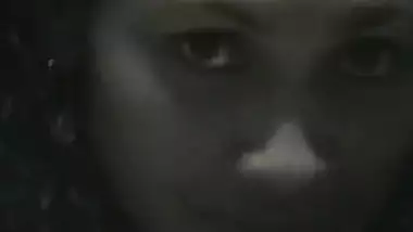 Shanti devi chodoge to roti doun ge mujra...