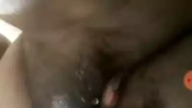 Lankan Aunty on video call