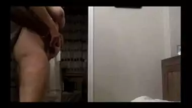 Indian xxx Hindi sex video of mature Mainika aunty with college guy