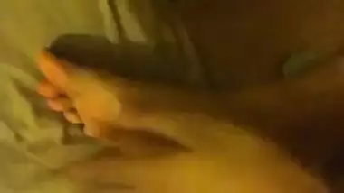 Indian wants her feet worshipped