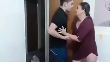 Try to fuck best friend yaung wife