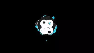 Indian MILF uses a vibrator on her juicy pussy