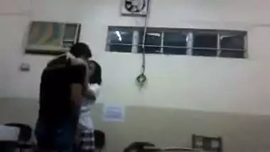 Sex MMS Of Desi School Girl And Classmate
