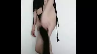 Sexy Movements with Sexy Clothes and Sexy Songss-حرکات سکسی با لباس شب خوشکل-irani,vatani,iran