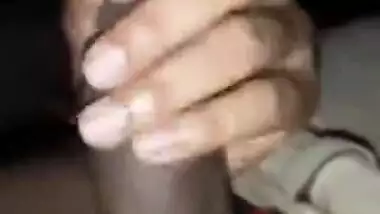 Cute Lankan Girl Blowjob Inside Car