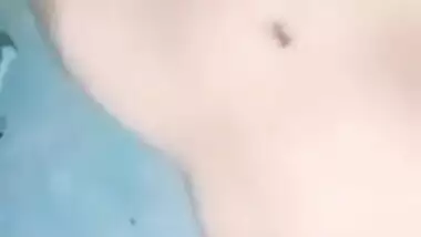 Beautiful Paki Girl Showing