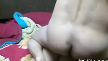 Bhabhi in yellow shalwar suit fucking sex