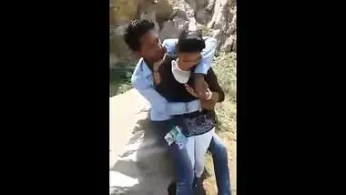 Desi mms sex scandal of South Indian college girlfriend