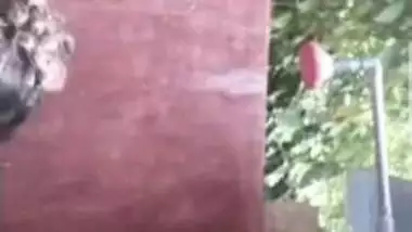 Today Exclusive-tamil Bhabhi Showing Her Boobs On Video Call