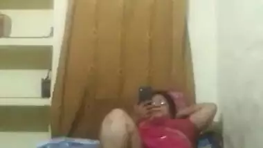 Desi Cheating Milf Pussy Fingered By lover