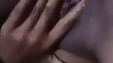 Hot Bangladeshi village girl shows how she fingers her Desi XXX cunt