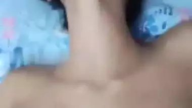 Kolkata sex video of 19-year-old girl moaning while fucking