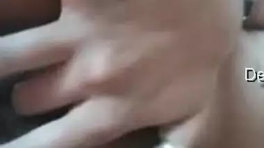 Indian babe with wonderful hair sucks fingers and rubs XXX slit