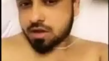 Desi cute couple full naked on bed after fuck