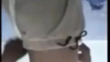 19yo teen showing virgin pussy on live cam