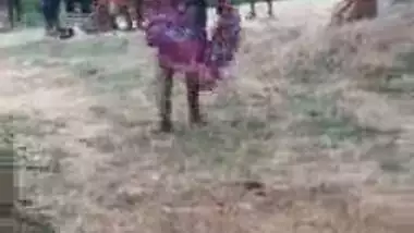 UP Village Woman Showing Pussy