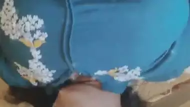 Chubby housewife hardcore sex MMS with friend