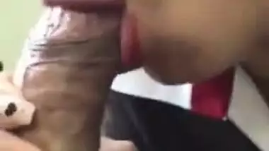 Desi hot secretary sucking Boss dick in office