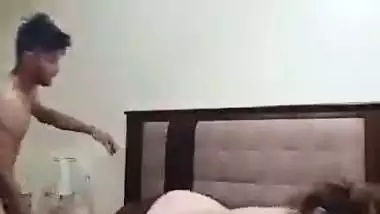 Horny man drills his big ass GF’s cunt and enjoys hard sex