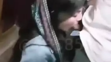 Paki hot college girl sucking
