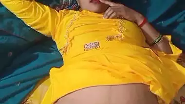 Girlfriend Ko Kone Me Lejakar Gaand Mari