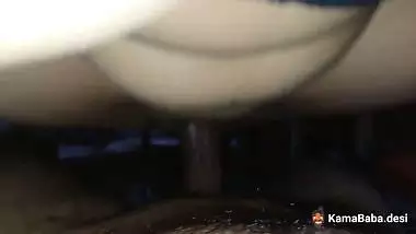 Newly married couple fucks in the midnight in desi sex