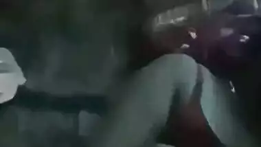 Mallu Randi Bhabhi Boob pressing