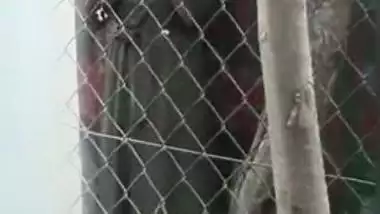 Fresh Desi mms sex online, Paki cheating wife outdoor fuck with lover