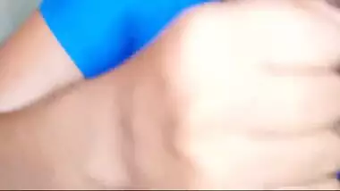 Desi bahbi handjob husband cock