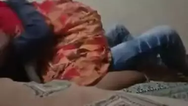 Desi Cheating Wife Dick Riding Mms Video