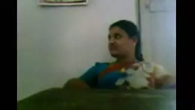 South Indian school teacher screwed by office peon
