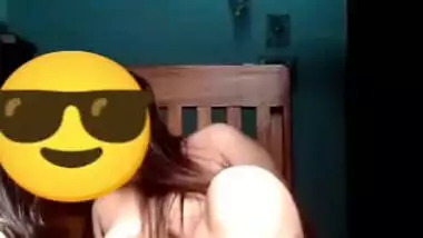 Horny chuibby bitch nude show on chair
