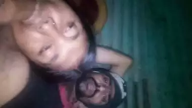 Local desi lady sucking sex rod of BF