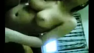 Hot Teen Girl From Chennai Strips For Lover