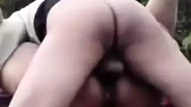 Northindian Aunty spread her Legs, release her Boss CUM
