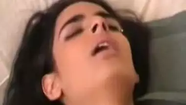 Pune College Girlfriend Masturbates Herself With Dildo