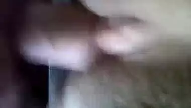 Agra mai dost ke teen bahan se chudai ki desi blue film