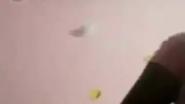 Village Mature Bhabhi Shows her Pussy