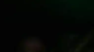 Cheater milf talking on phone while lover fingering in her pussy