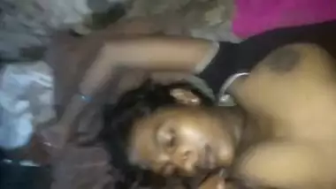 Bhabhi boobs sucking