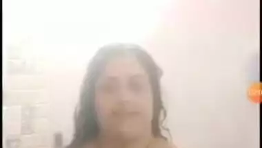 Nice Indian mom is filled with a desire to film solo XXX video