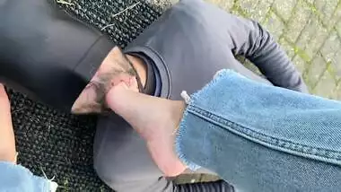 Empress Jade Uses Her Human Doormat on Vacation to Lick Clean Her Dirty Feet (Preview)