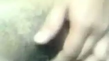 Desi sexy girl masterbating for BF
