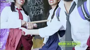 Indian best Class monitor Priya fuck Hrithik cum in Priya’s mouth, With Clear Hindi voice